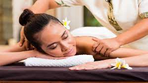 The Power of Healing Touch: Exploring the Benefits of Massage Therapy